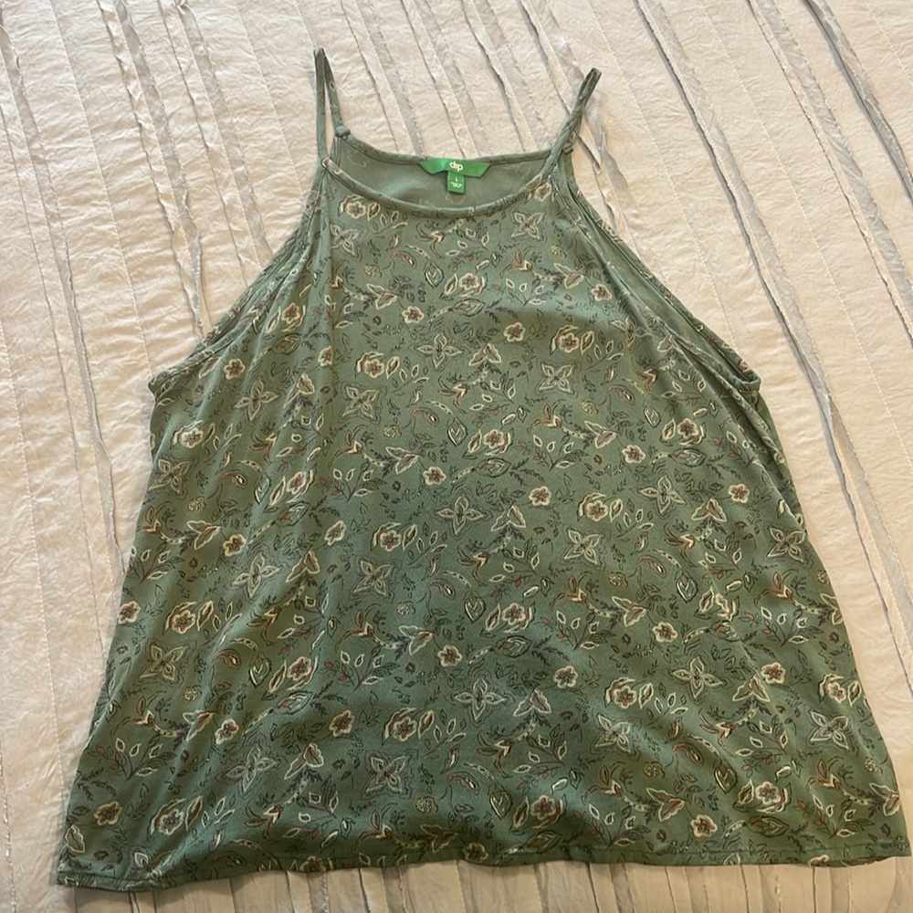 Lightweight summer tank
